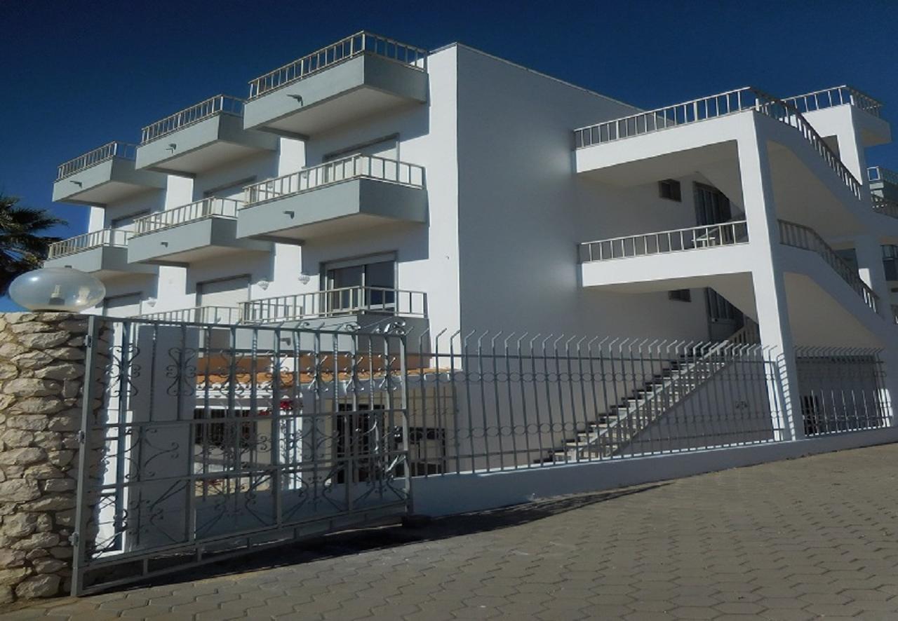 Residencial Campo-Mar By Umbral Hotel Portimão Eksteriør billede The new building of the school
