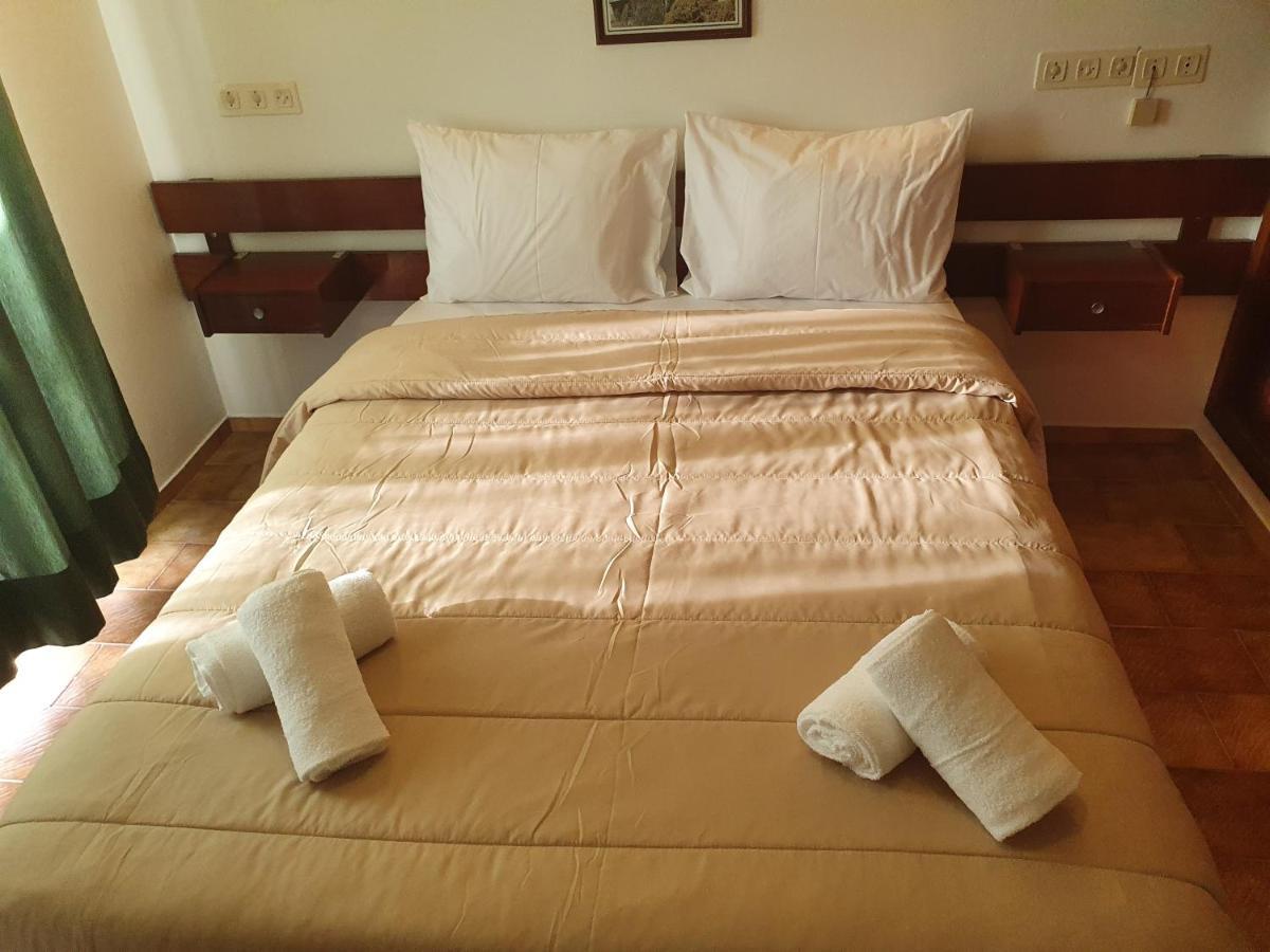 Residencial Campo-Mar By Umbral Hotel Portimão Eksteriør billede A bed with a duvet
